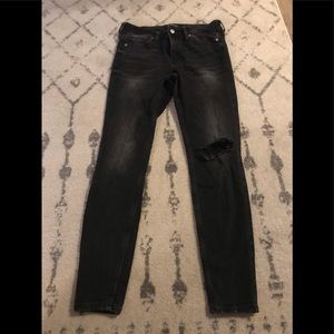 Calvin Klein Distressed Black Skinny Jeans!